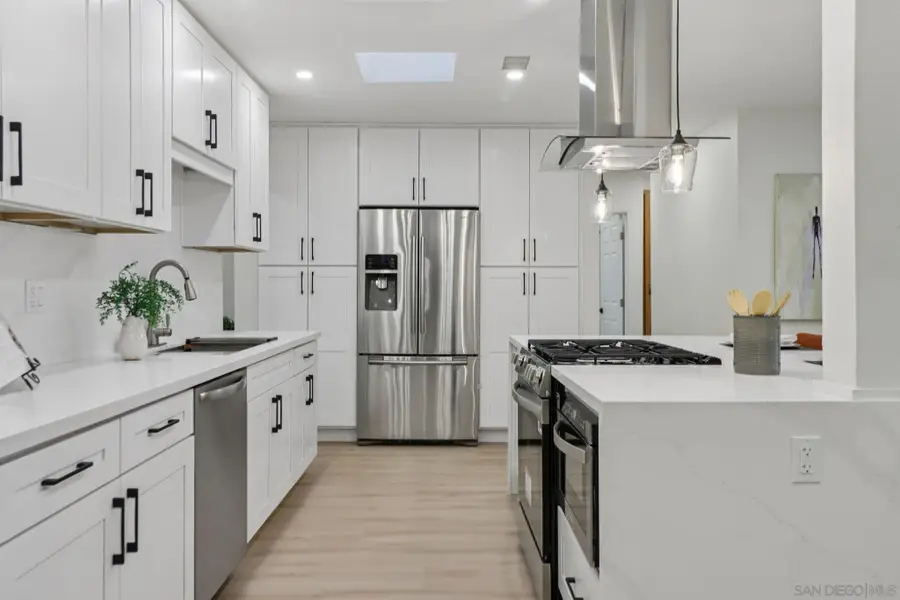 4930 Longford St, San Diego, CA 92117 - Image #2