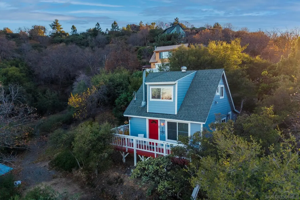 1065 Kenison Dr, Julian, CA 92036 - Image #1