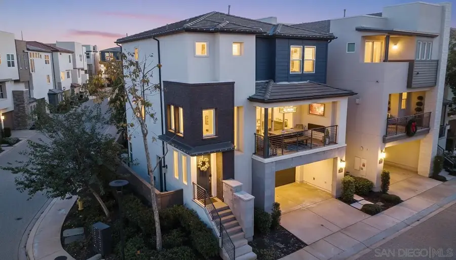 16205 Camden Cir, San Diego, CA 92127 - Image #2