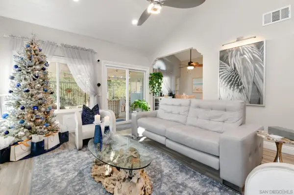 2227 Medina Gln, Escondido, CA 92026