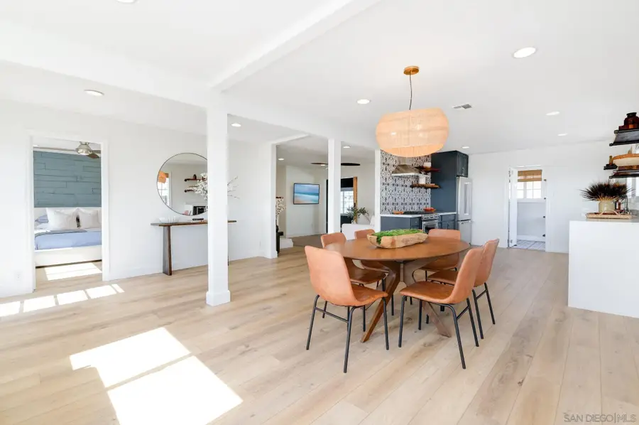 1129 Bonita Dr, Encinitas, CA 92024 - Image #3