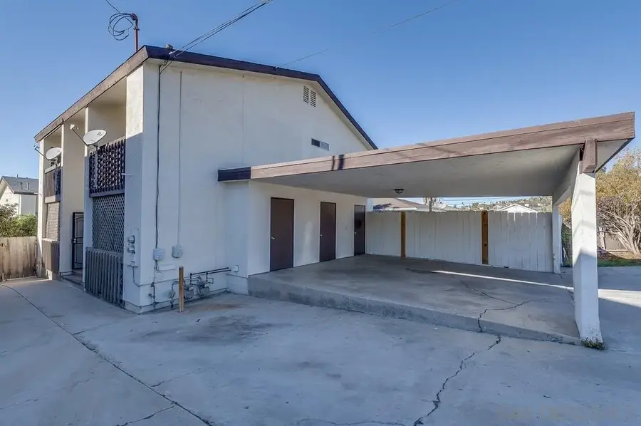 948 Gillespie Dr, Spring Valley, CA 91977 - Image #2