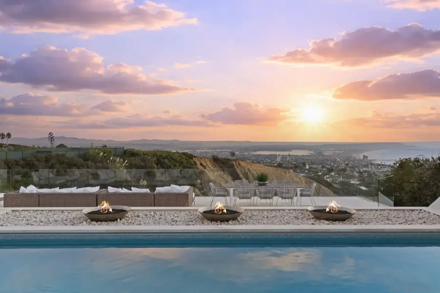 5811 Box Canyon Rd, La Jolla, CA 92037 - #2