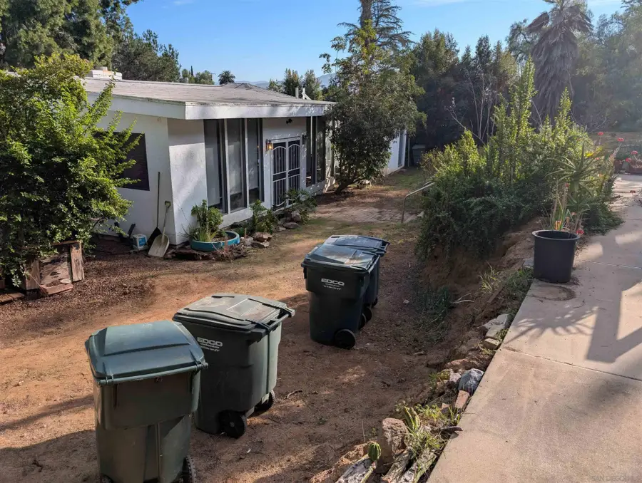 10843 Queen Ave, La Mesa, CA 91941 - Image #2