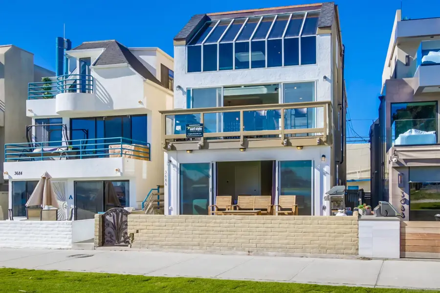 3686 Bayside Walk, San Diego, CA 92109 - Image #3