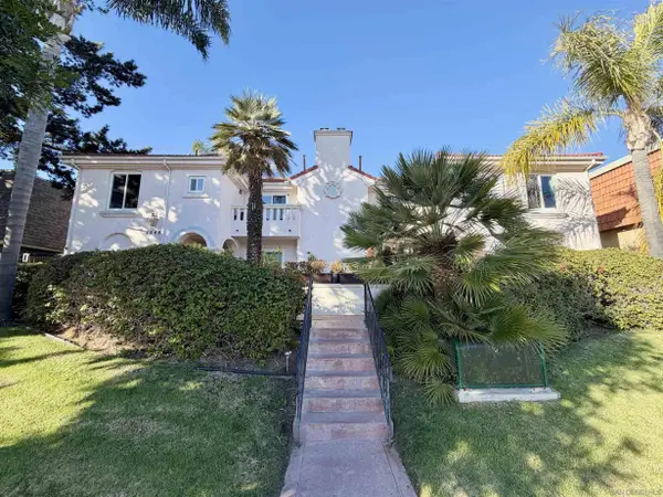 1548 Thomas Ave #6, San Diego, CA 92109