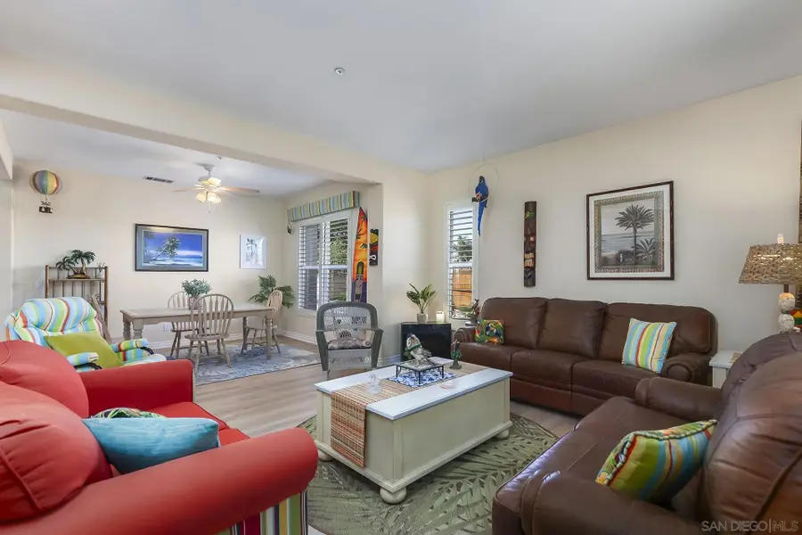 1935 Cresthaven Dr, Vista, CA 92084 - #3