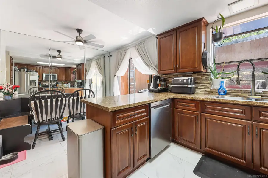 1261 34th St #28, San Diego, CA 92102 - #2