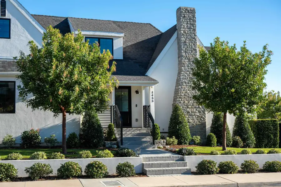 1455 Clove Street, San Diego, CA 92106 - Image #3