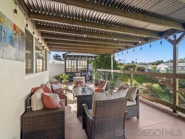 4976 Arroyo Linda Ave, San Diego, CA 92117