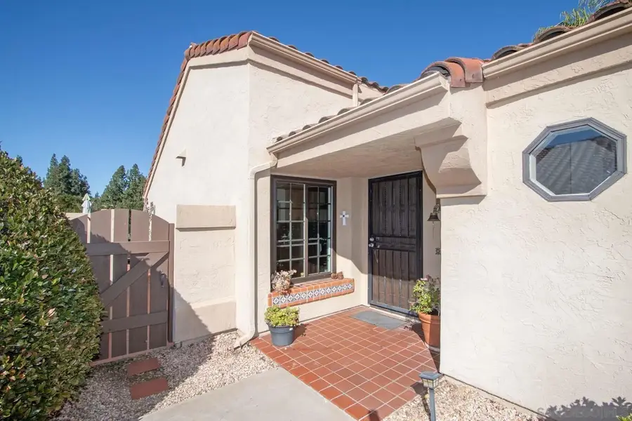 17620 Caminito Chiclayo, San Diego, CA 92128 - #3