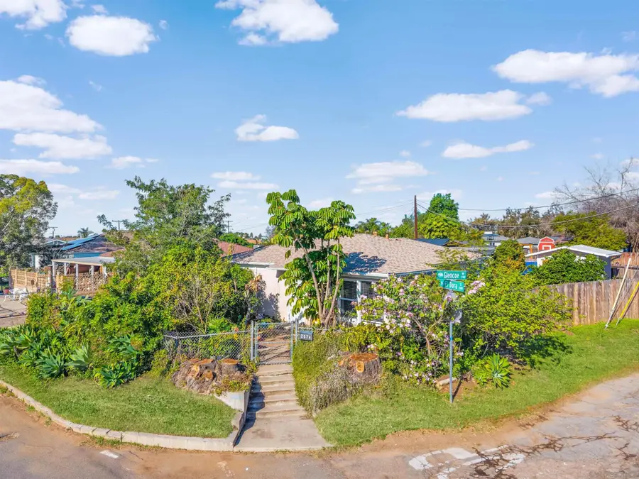 2074 El Dora St, Lemon Grove, CA 91945 - #2