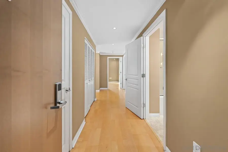 555 Front St #1304, San Diego, CA 92101 - Image #3