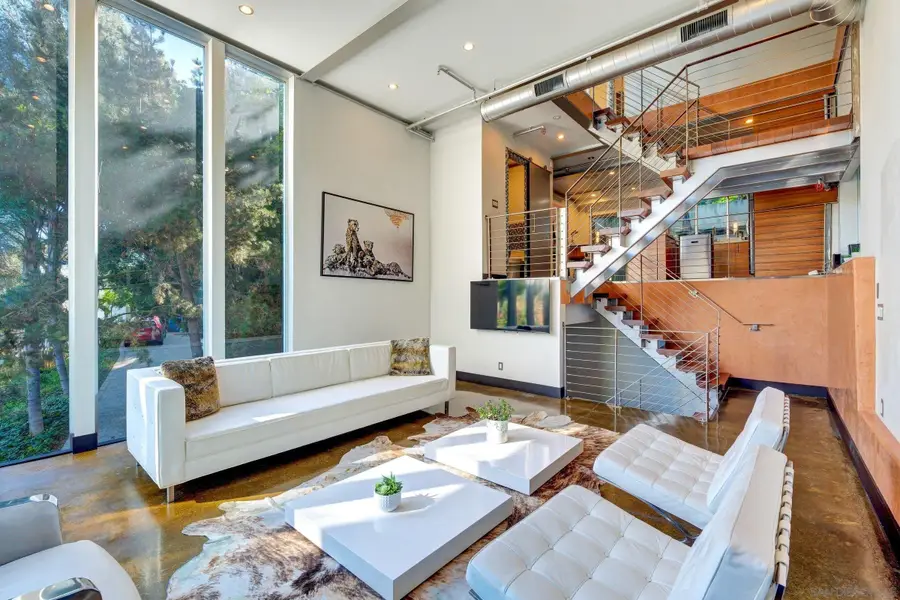 6920 Treasure Trail, Los Angeles, CA 90068 - #2