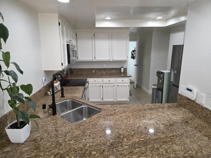 11872 Bernardo Ter #E, San Diego, CA 92128 - Image #2