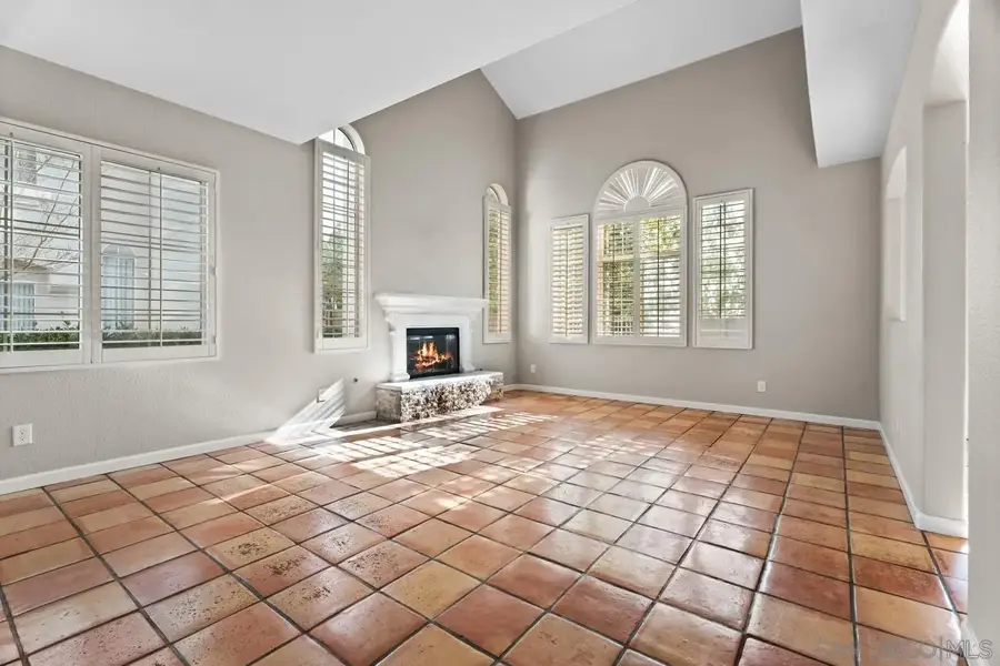 1892 Matin Cir #173, San Marcos, CA 92069 - Image #2