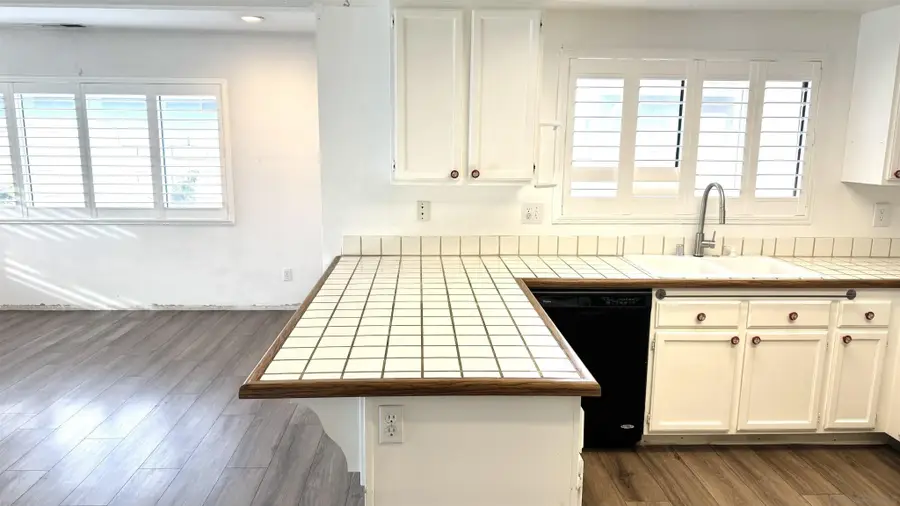 39607 Firethorn Court, Murrieta, CA 92563 - Image #3