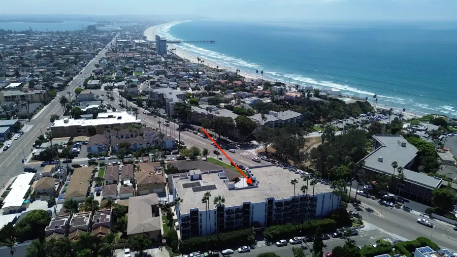 727 Sapphire St #301, San Diego, CA 92109 - Image #2