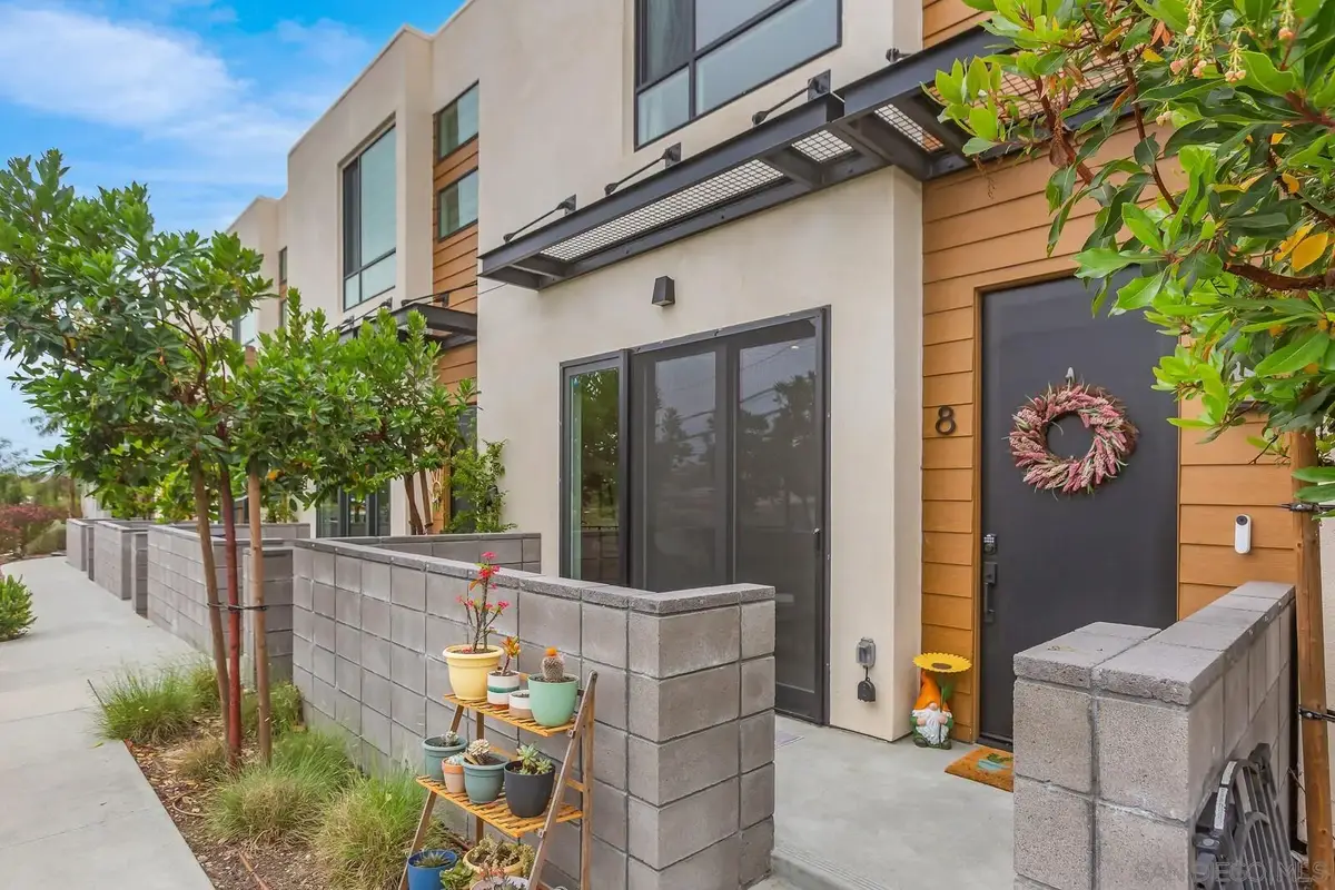 1055 32nd St #8, San Diego, CA 92102 - Image #1