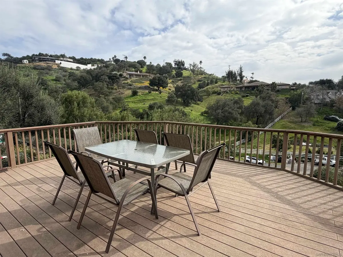 2416 Gird Rd, Fallbrook, CA 92028 - Image #1