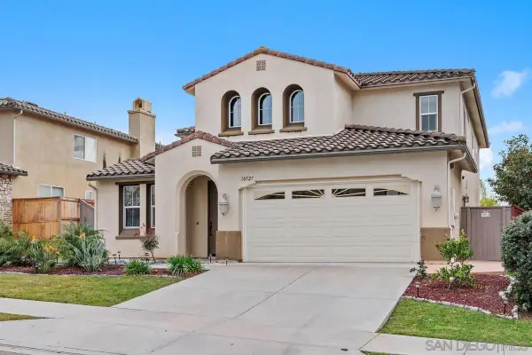 10527 Rosedust Glen Drive, San Diego, CA 92127