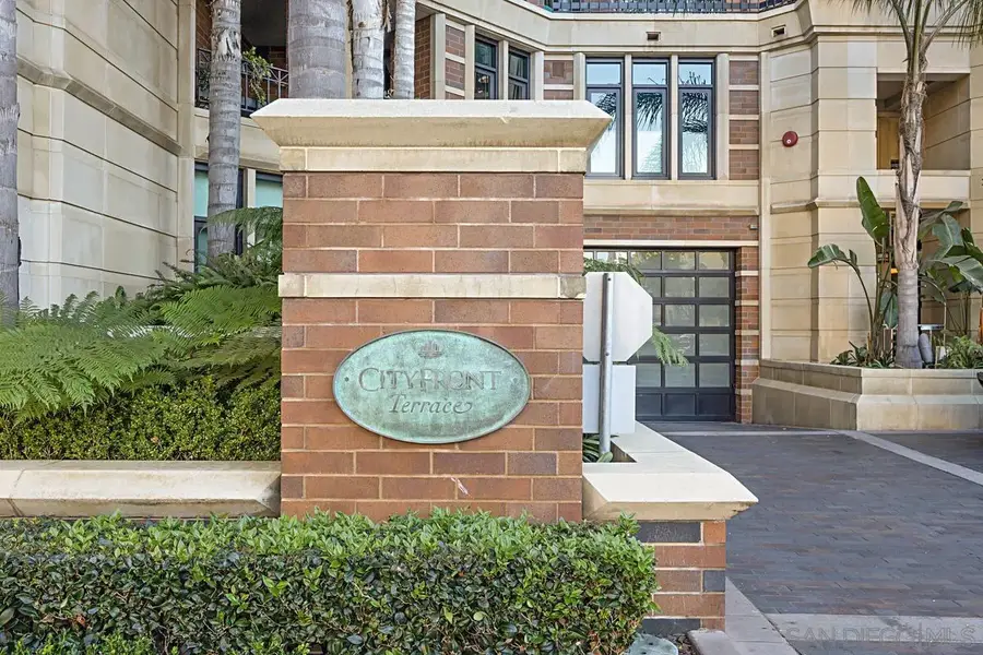 500 W Harbor Dr #107, San Diego, CA 92101 - #3