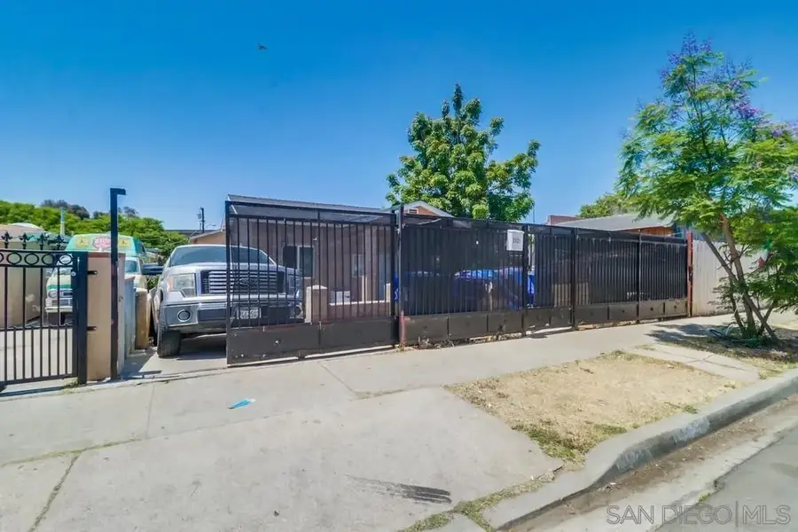 3521 Acacia, San Diego, CA 92113 - Image #3
