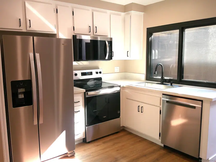 3885 Caminito Litoral #230, San Diego, CA 92107 - Image #2