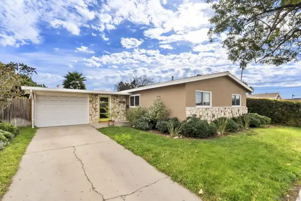 4635 Cheshire St, San Diego, CA 92117