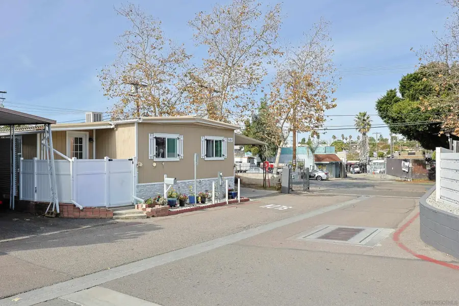 200 Olive Ave #101, Vista, CA 92083 - Image #3