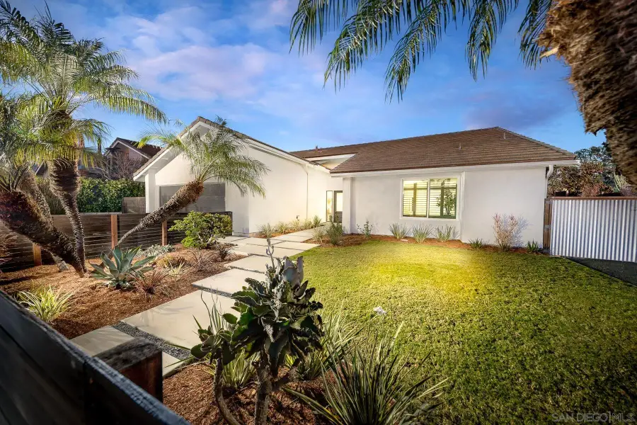 1028 Daisy Ave, Carlsbad, CA 92011 - Image #3