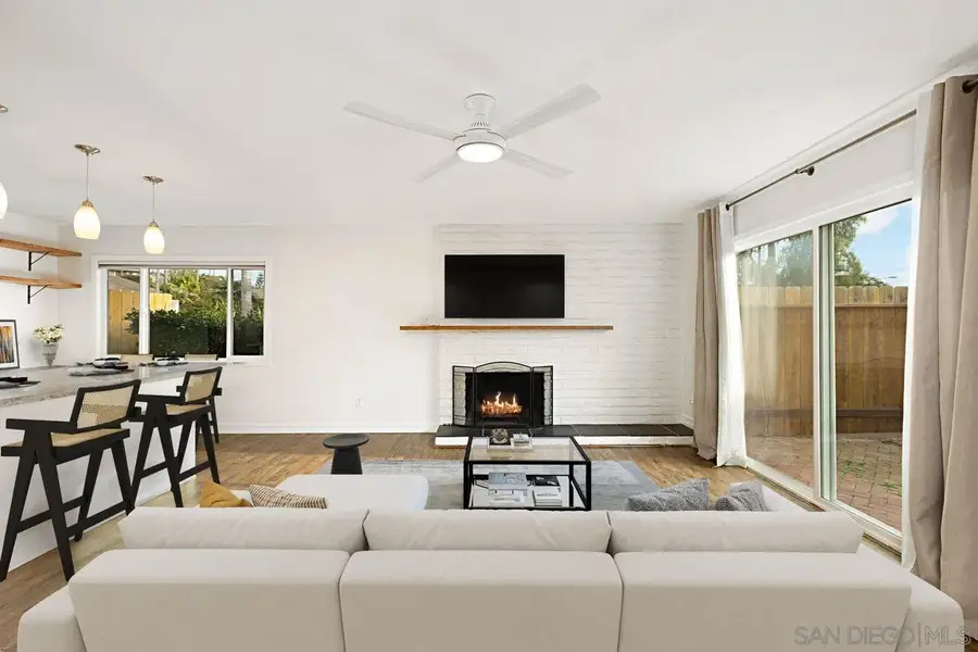 401 Requeza St F1, Encinitas, CA 92024 - Image #3