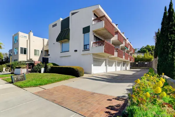 1927 Chicago St #C, San Diego, CA 92110