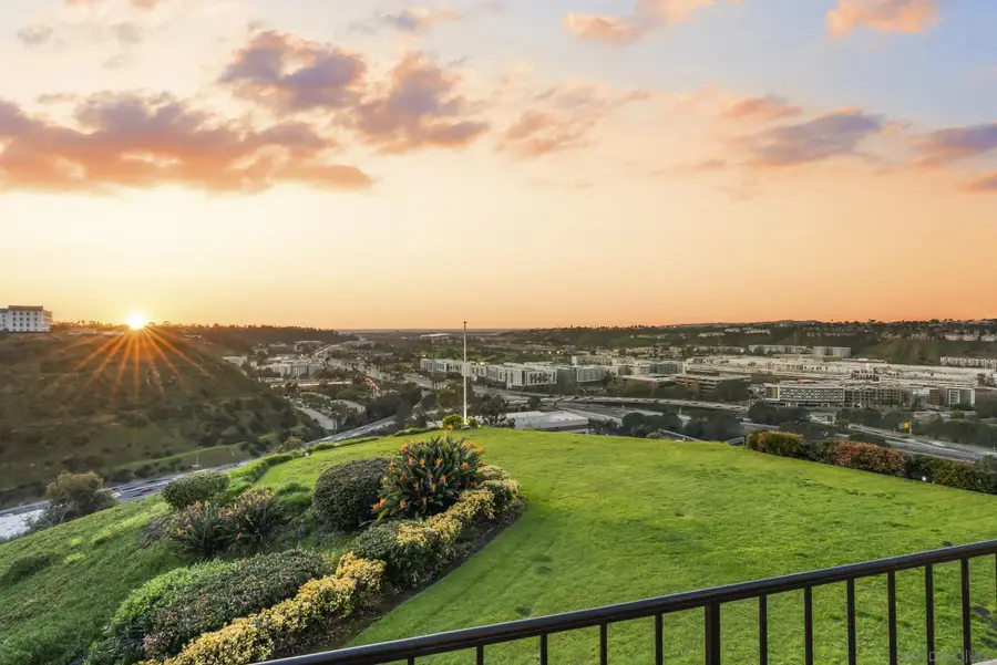 4460 Caminito Fuente, San Diego, CA 92116 - Image #3