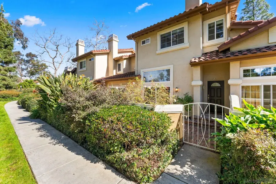 4040 Porte De Palmas #31, San Diego, CA 92122 - Image #2