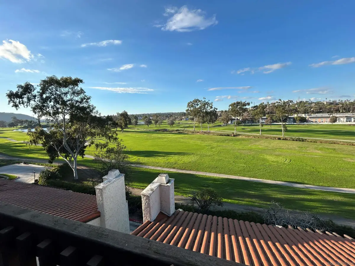 2502 Navarra Dr #221, Carlsbad, CA 92009 - Image #1