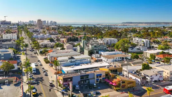 3852 3rd Avenue, San Diego, CA 92103