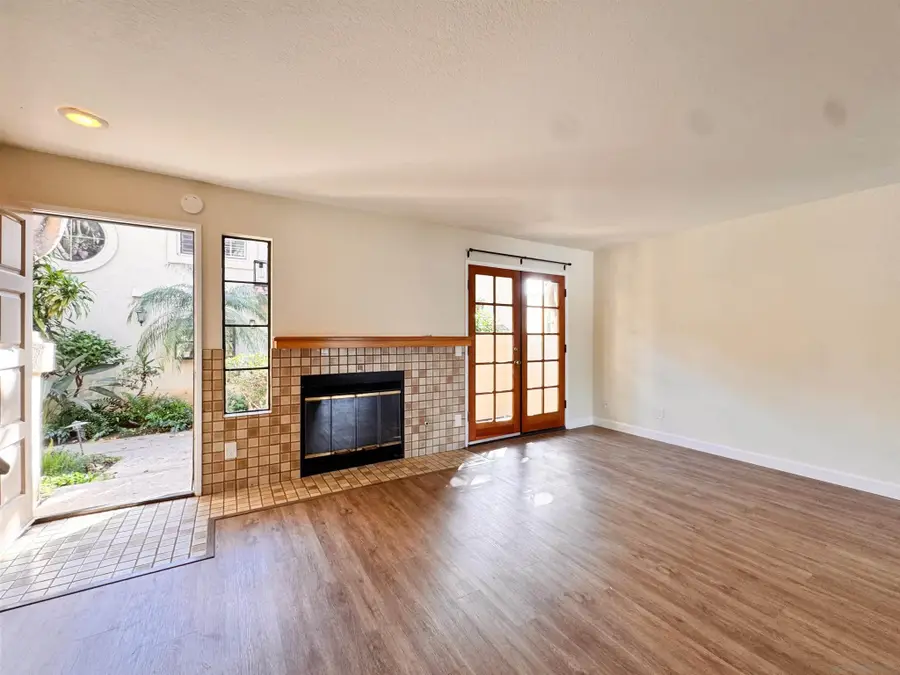 1730 Pacific Beach Dr #2, San Diego, CA 92109 - Image #2