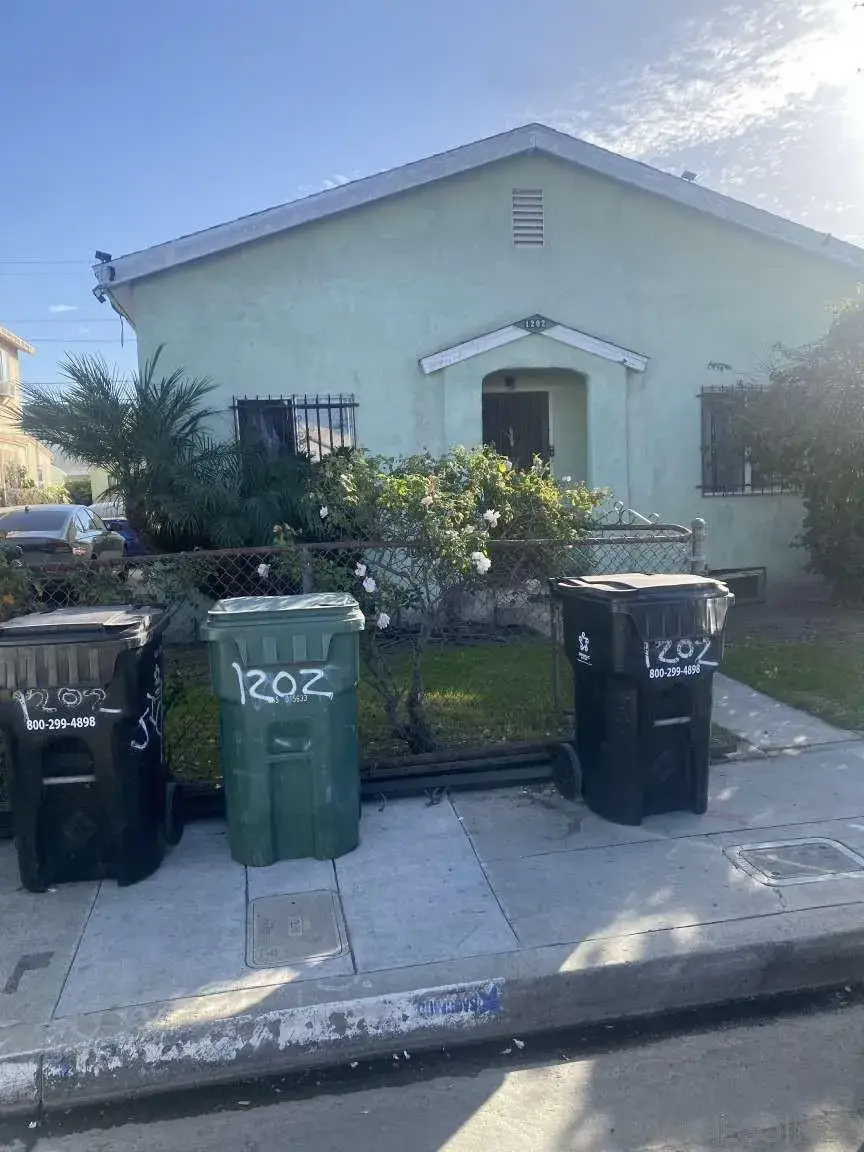 1202 E 76th St, Los Angeles, CA 90001 - Image #1
