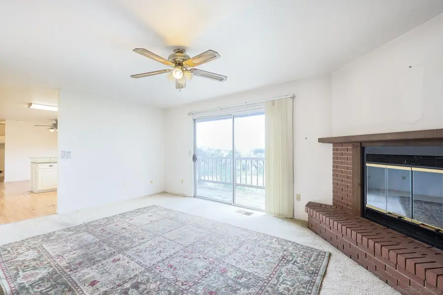 221 Colina Ter, Vista, CA 92084 - #2