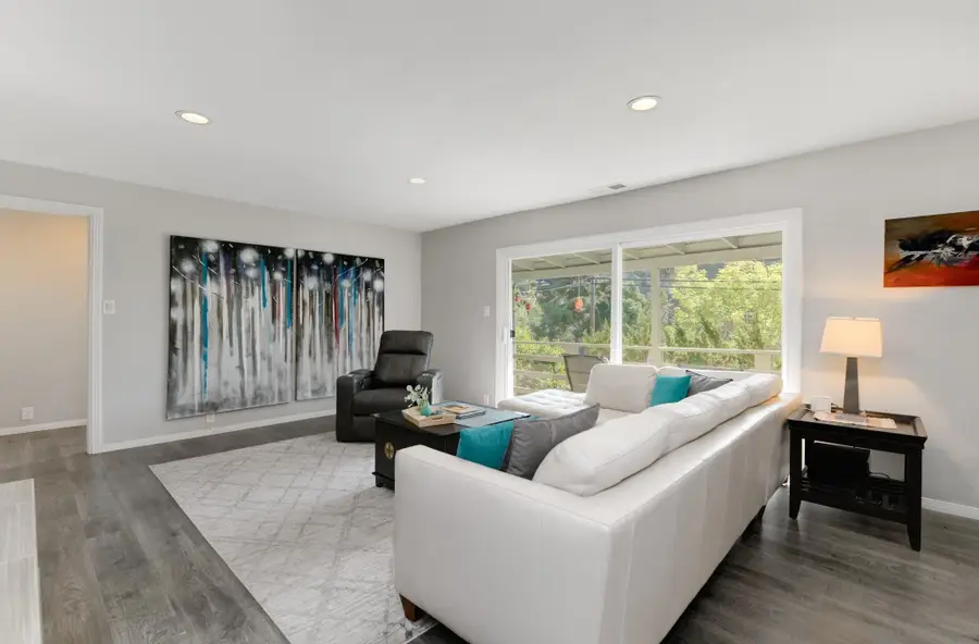 1650 Radio Dr, San Diego, CA 92114 - Image #3