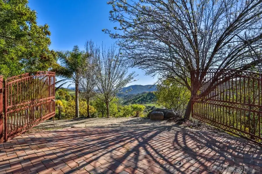 44945 Palladian Ct #15, Temecula, CA 92590 - Image #3