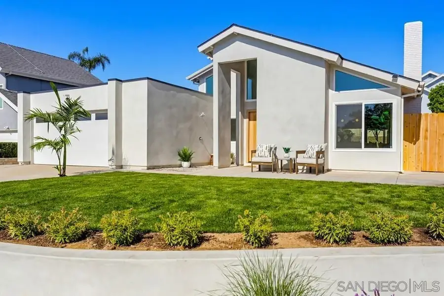 282 Sharp Place, Encinitas, CA 92024 - Image #3