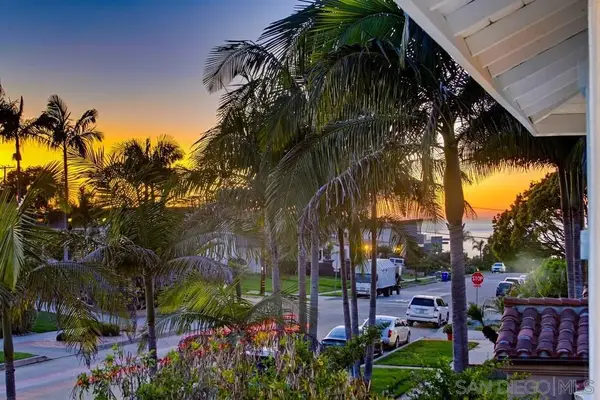 4460 Niagara Avenue, San Diego, CA 92107