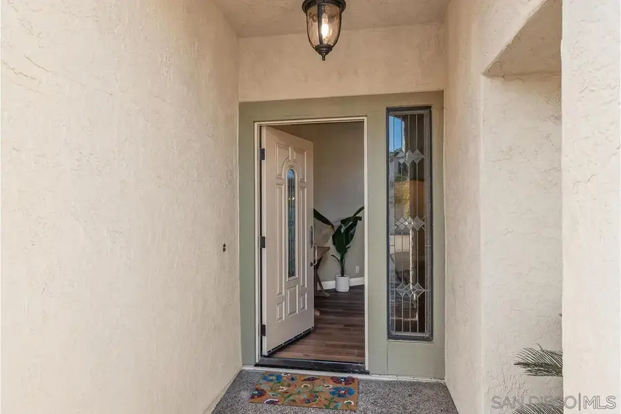 9160 Paseo Cresta, Santee, CA 92071 - Image #2