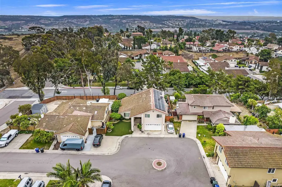 690 False Point Ct, Chula Vista, CA 91911 - Image #3