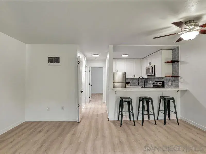 1124 Eureka St #17, San Diego, CA 92110 - #2