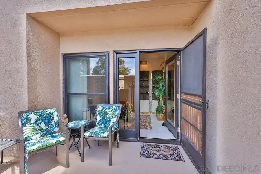 835 D Ave #4, Coronado, CA 92118 - Image #3