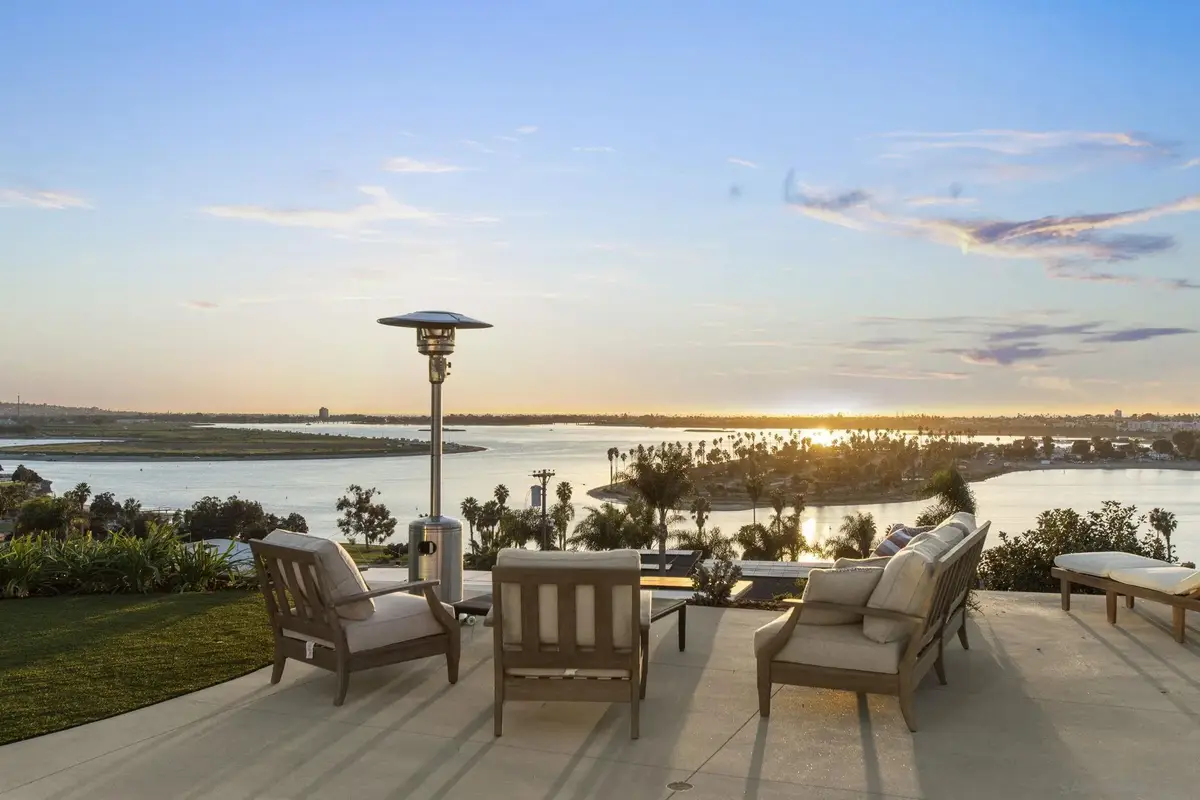 3080 Lloyd St, San Diego, CA 92117 - Image #1