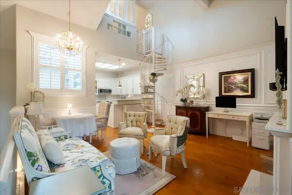 7274 Shoreline Drive #116, San Diego, CA 92122